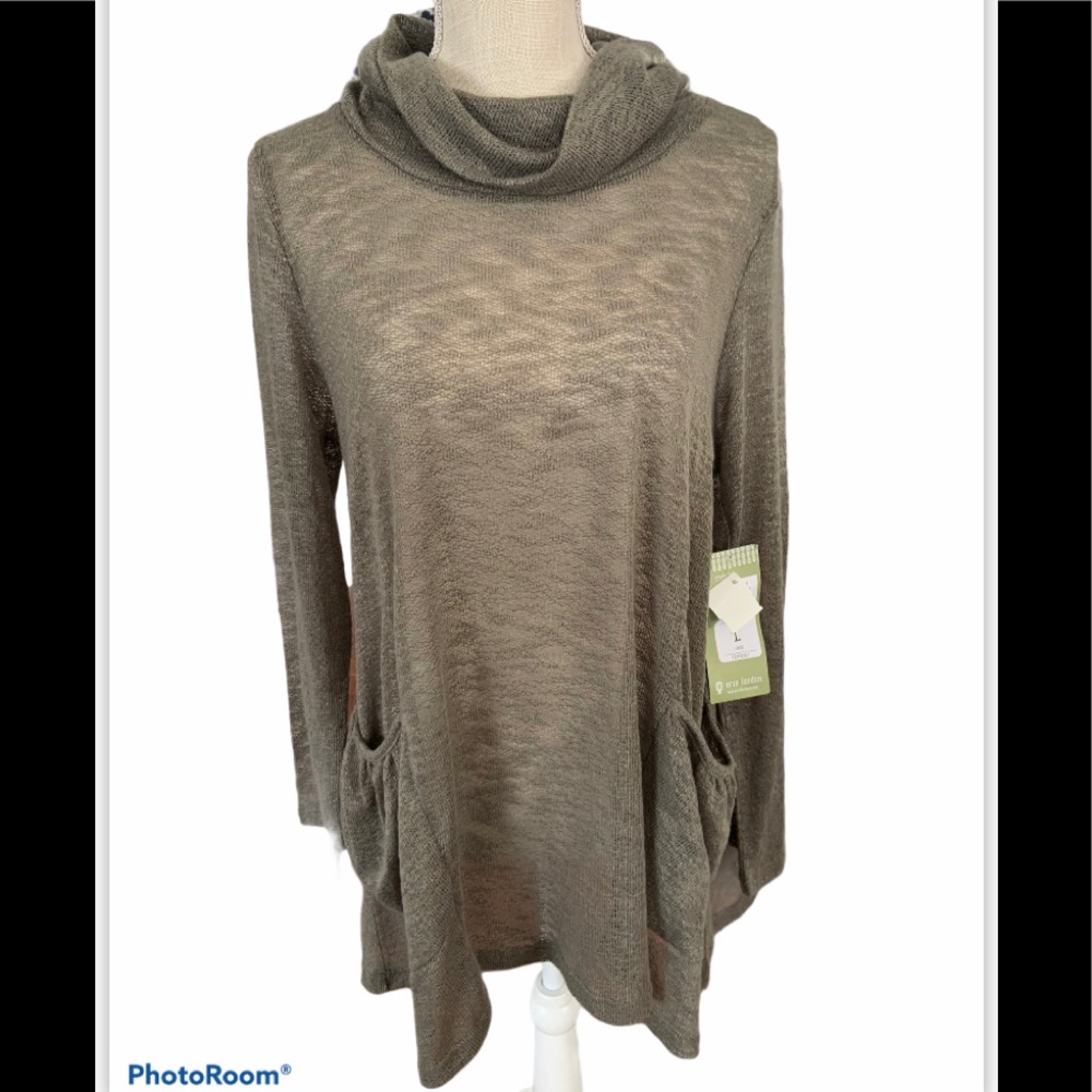 New! Erin London sweater.‎